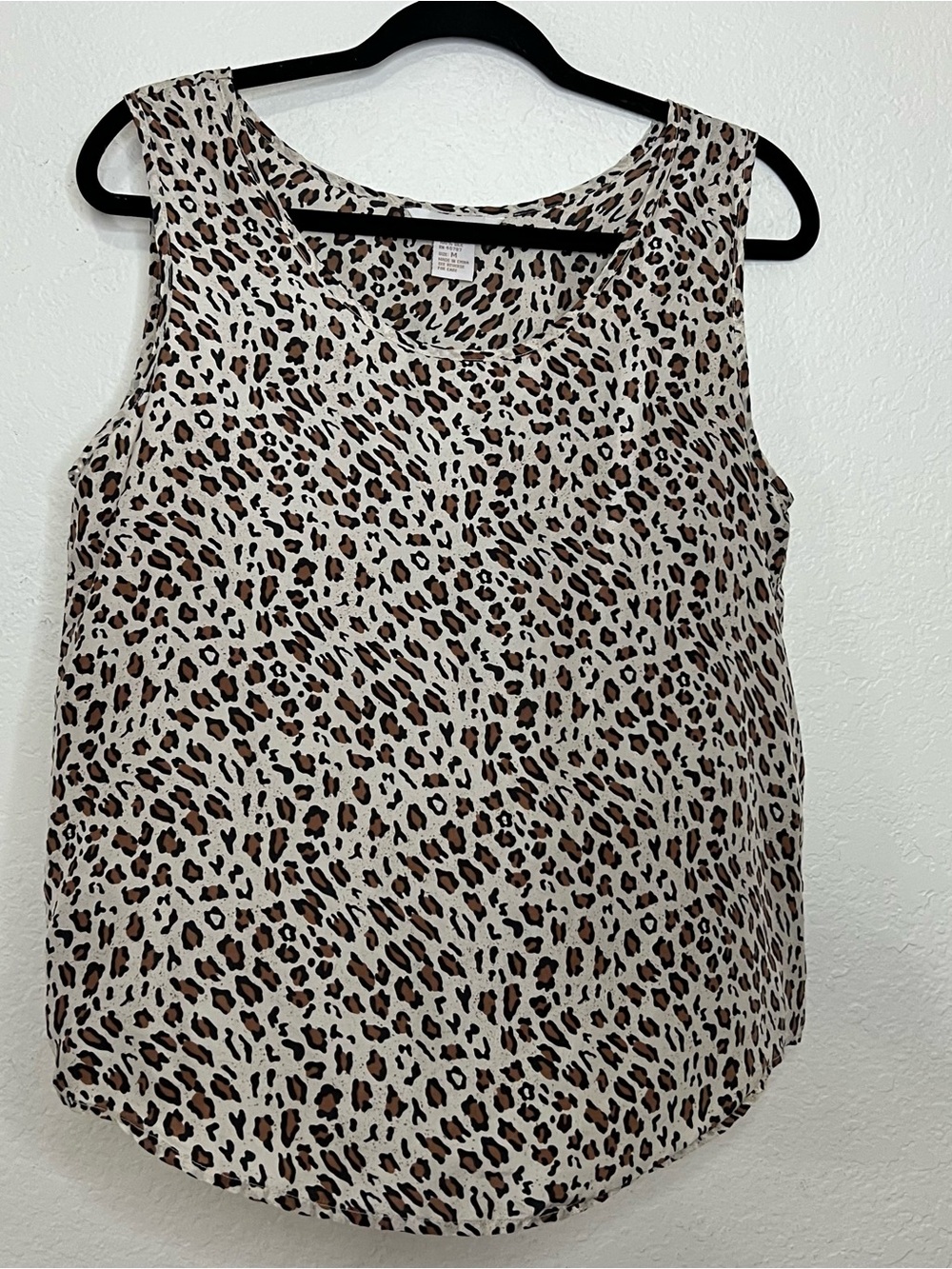 Ellen Ashley 100% Silk Leopard Print Blouse Shell Tank Top Women’s Size Medium